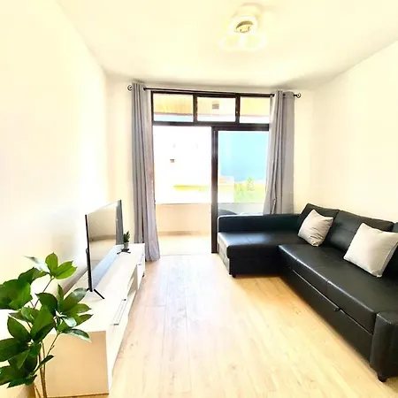 Los Cristianos, Las Vistas 2 Apartment *